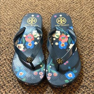 Tory Burch Navy Floral Sandals